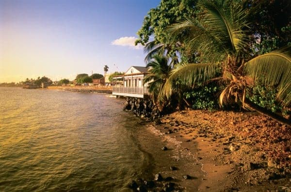 Maui - Lahaina_ Maui (600 x 396) Lahaina, Maui - Image courtesy Hawaii Visitors and Convention Bureau/Linda Ching, Family Vacations on Maui