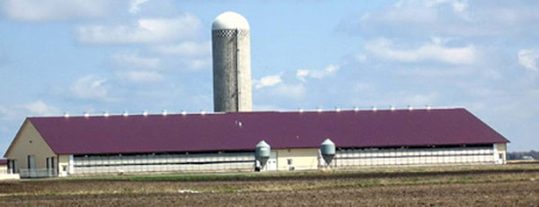 PAN-L-BILT UNDERBARN MANURE STORAGE SYSTEM