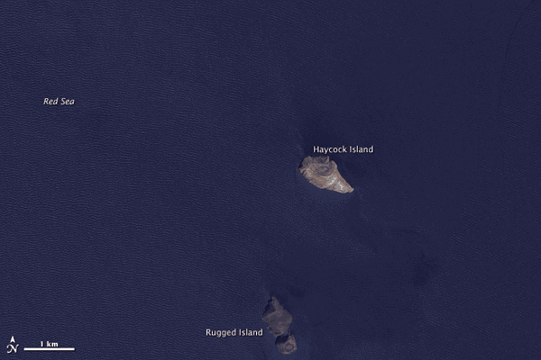 Zubair Islands on October 24, 2007. Source: NASA's EO-1 - ALI.