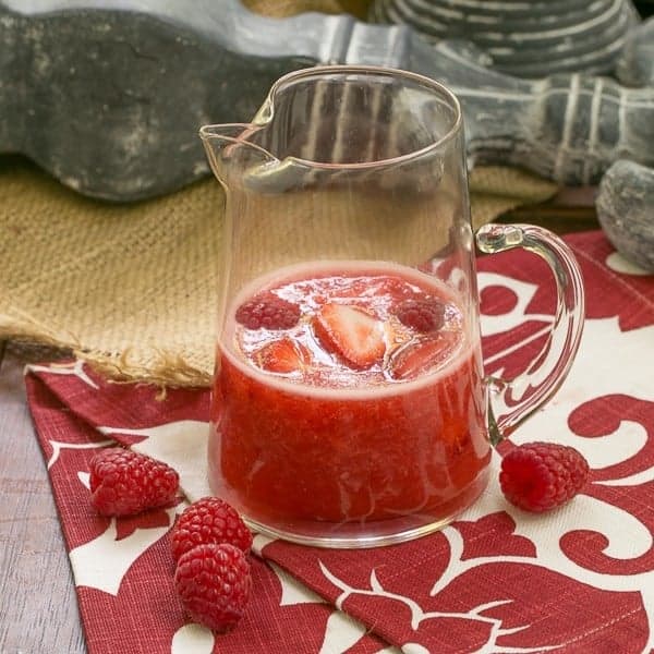 Frozen Fresh Berry Daiquiris