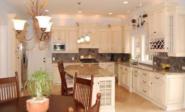 17 Best Antique White Cabinets Combinations For Most Fascinating Looks In Your Kitchen Interior Jimenezphoto
