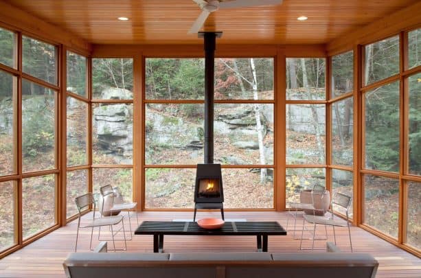 The Shaker Stove by Wittus as alternative for space-saving fireplace for the screened porch