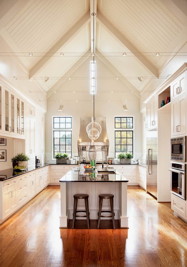 cream cabinets paired with cream wall and ceiling