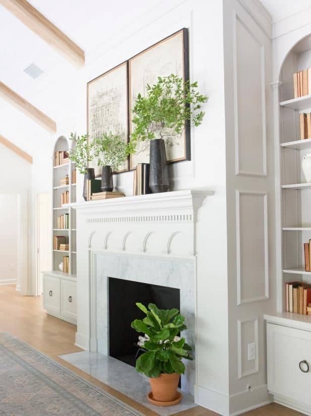 These simple home decorating tips are all you need to have you decorating like an interior designer. A large picture, sign, or mirror makes a great statement on a mantle, wall, or piece of furniture.