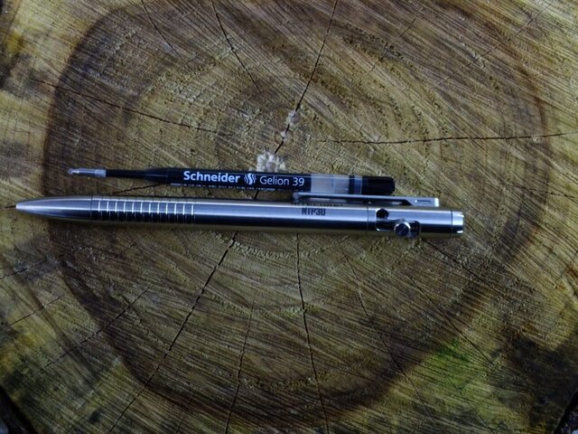 Nitecore NTP30 Titanium Pen