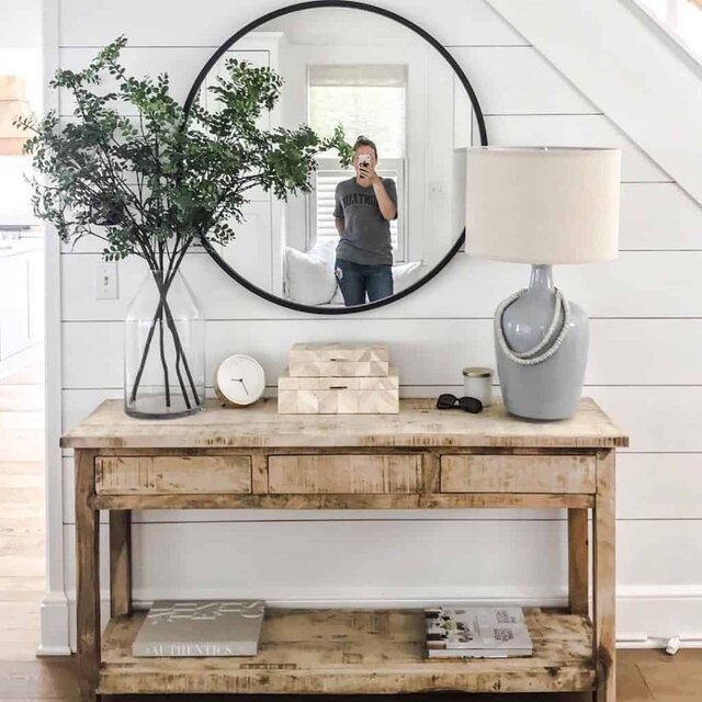 These simple home decorating tips are all you need to have you decorating like an interior designer. A large picture, sign, or mirror makes a great statement on a mantle, wall, or piece of furniture.