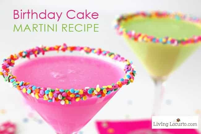 Färgrik födelsedagstårta Martini. Ett enkelt cocktailrecept som smakar precis som en födelsedagstårta! En av de bästa Party Recept ideer. LivingLocurto.com