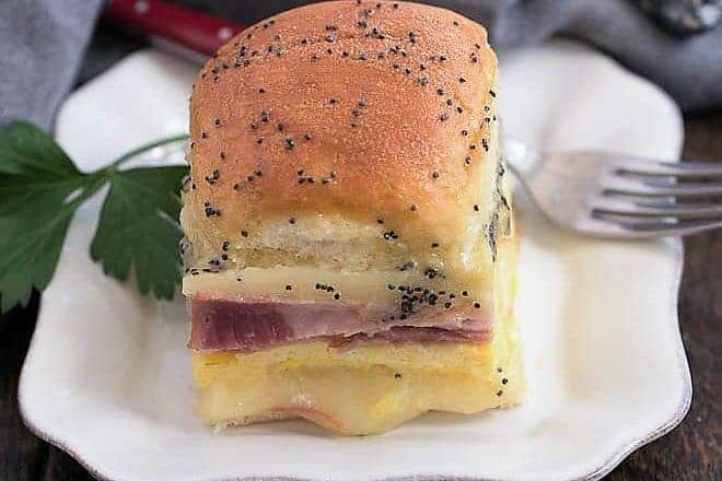 Ham, Egg and Cheese Breakfast Sliders featured image