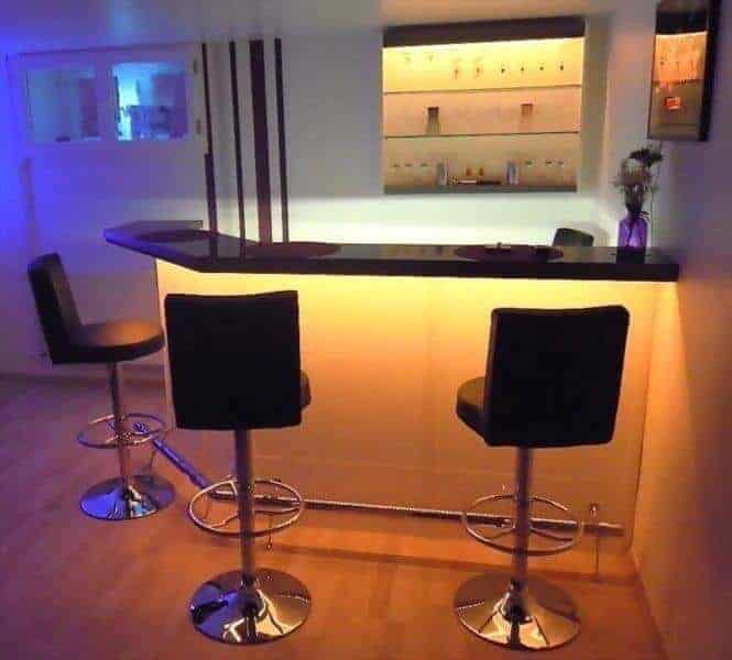 Sonderangebot Hausbar „Clearlight“ – Ullmann Bartheken und Hausbars