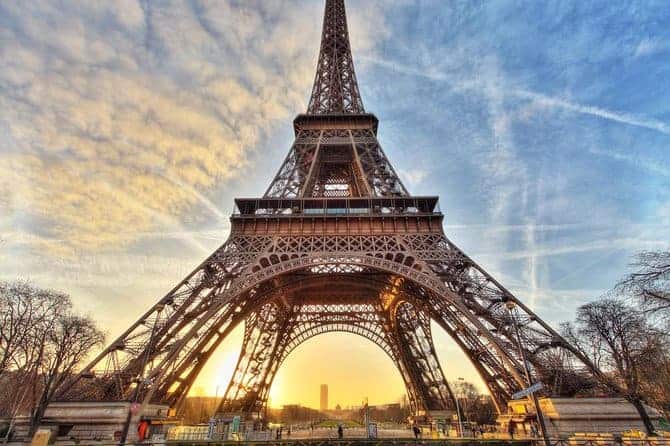Travel the world with amazing vacation rentals
