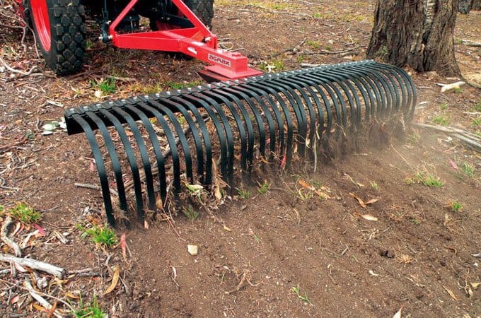 Rake leaves effectively, while lightly harrowing the soil.