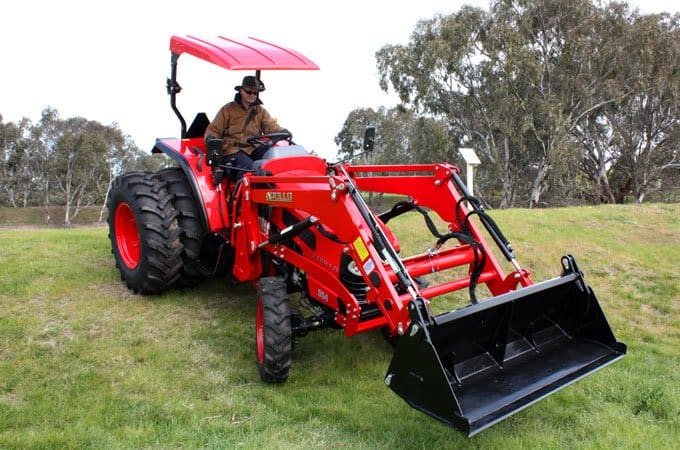 Tractor safety A wider wheel track on the APOLLO 554 is ideal for sloping land and for additional stability, optional dual wheel kits are available for this model.