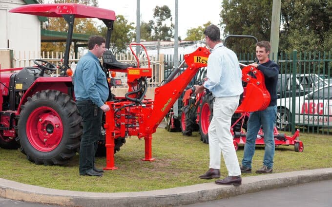 Del Morino representatives visit Australia to check out SOTA Tractors.