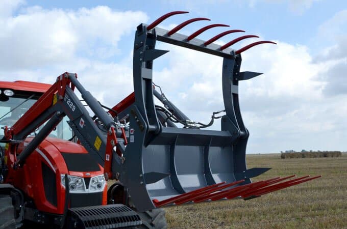 The Euro hitch silage grip is manufactured in Europe.
