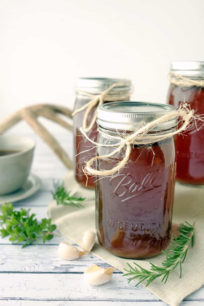 Where to buy bone broth. Bone broth in mason jars.