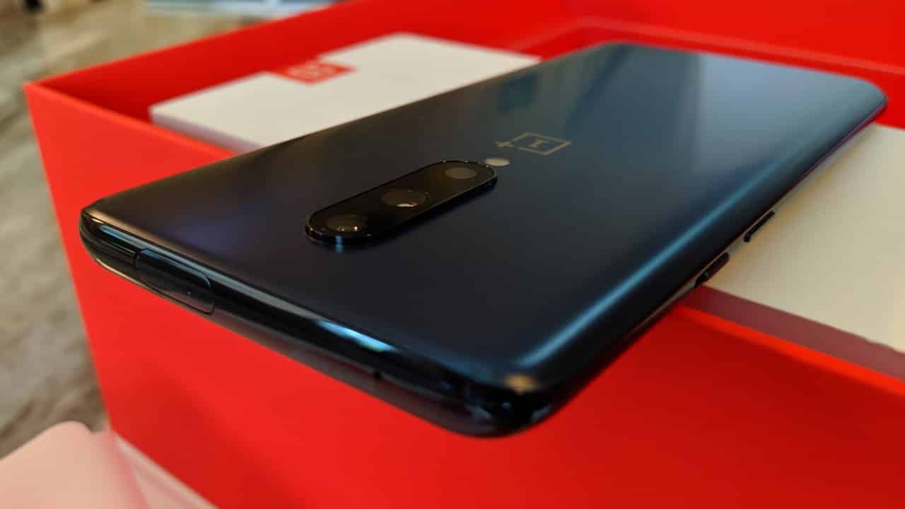 oneplus7pro-top-back OnePlus 7 Pro