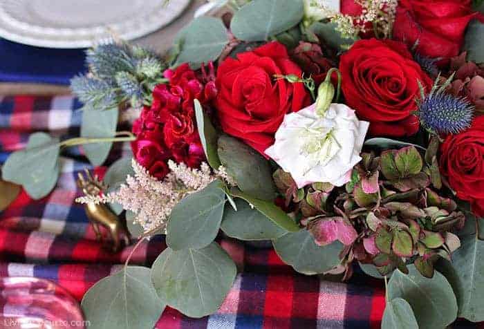 Plaid Christmas Table Decorations With Flowers And Fruit Living Locurto