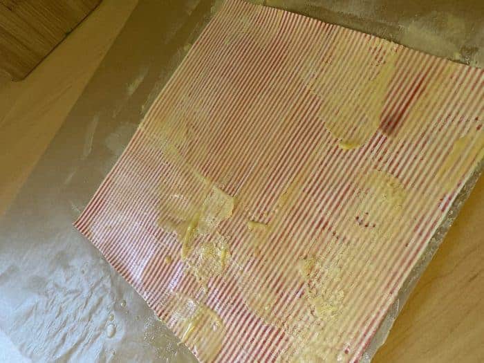 How to make DIY Beeswax Wraps {with a free printable label}.... | The Diary of a Frugal Family