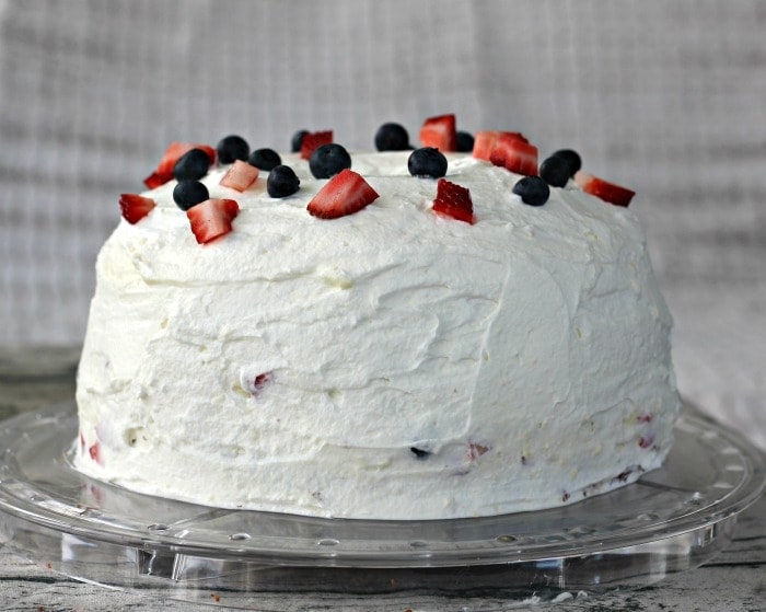 Fluffy Angel Food Cake Delight With Fresh Berries Cookie
