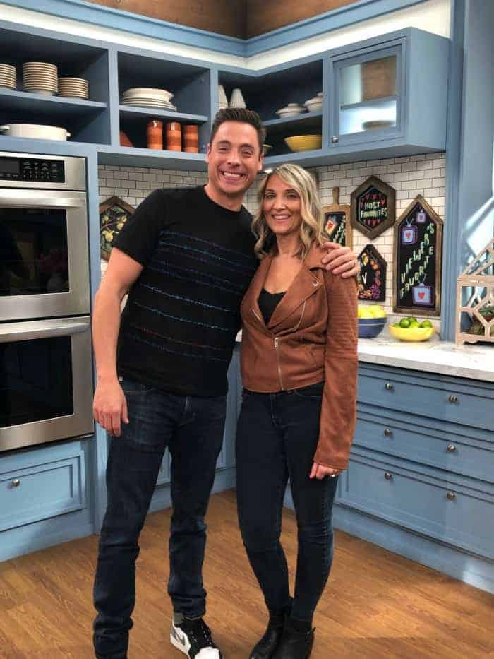 Jeff Mauro (The Host) & Kim Lange on The Kitchen - Food Network "Favorites" Episode Season 20