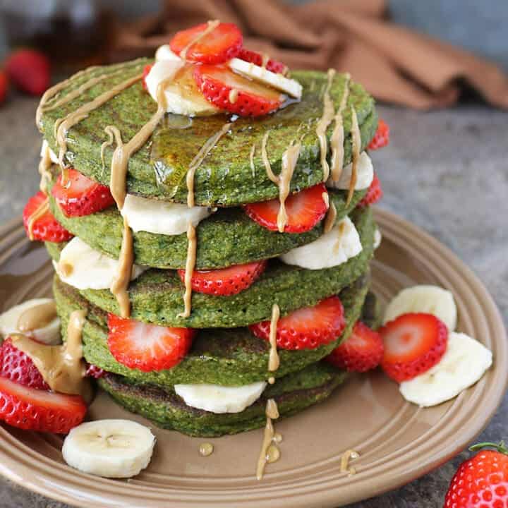 Oatmeal Green Smoothie Pancakes