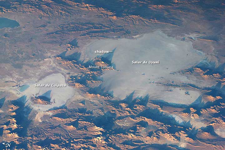 Salar de Uyuni in Bolivia. Image: NASA.