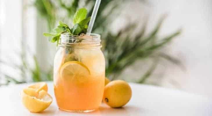 can you put mason jars in the freezer