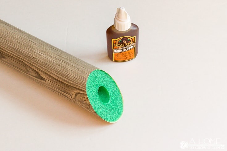 corner of pool noodle wreath and gorilla glue