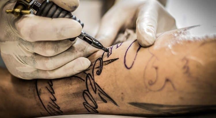 Tattoos im Alter