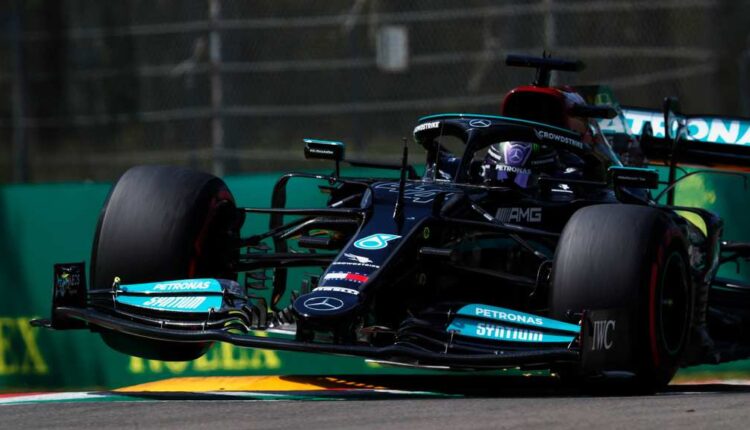 Pole em Imola é de Lewis Hamilton. A 99ª do heptacampeão ...