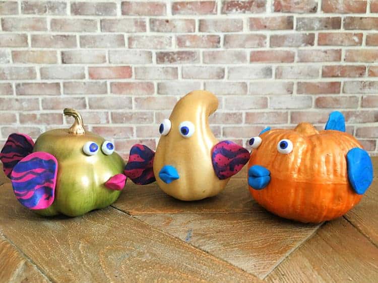 seaworld fish pumpkin