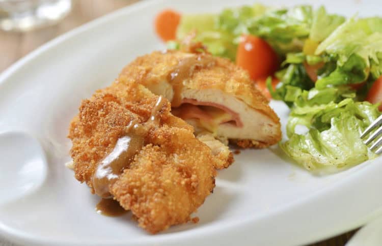 Kotlet de volaille nadziewany serem i szynką