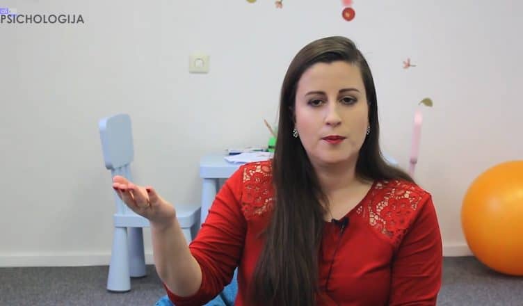 Ko nedrįsta paprašyti paaugliai?