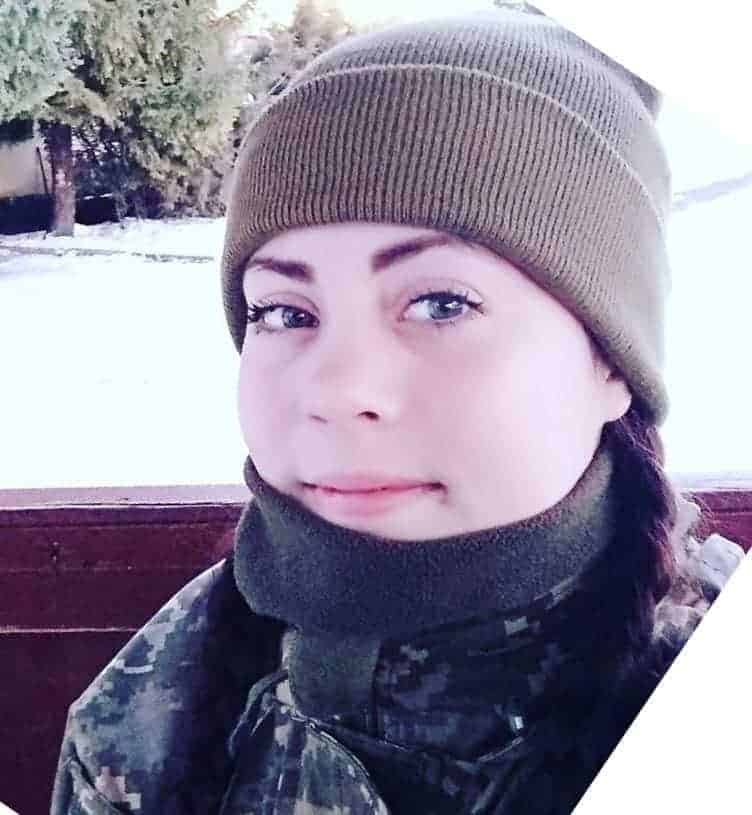 Боєць взводу матеріального забезпечення 24 окремого штурмового батальйону Айдар 53 окремої механізованої бригади солдат Анастасія Олександрівна Вітовська
