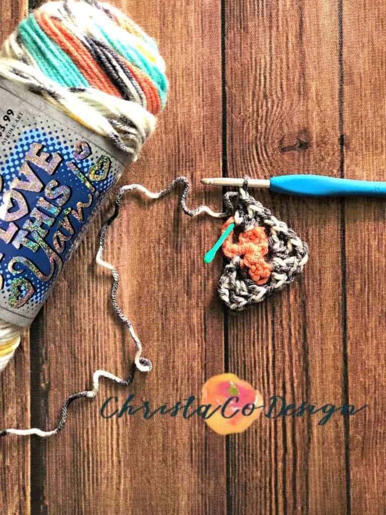 picture of where to crochet last st of triangle scarf