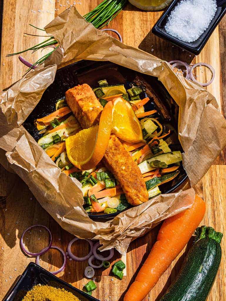 Curry Ananas Lachs auf Frühlingsgemüse mit der Kochbox