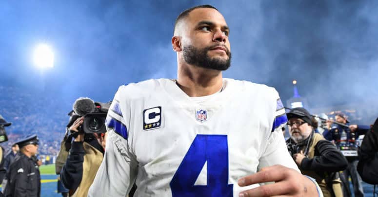 Dak Prescott’s Talks With Cowboys Take Odd Turn