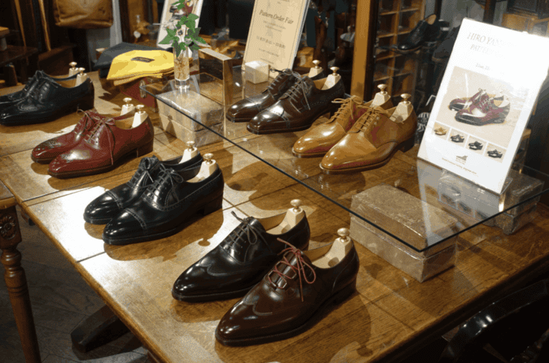 Hiro Yanagimachi was holding a Pattern Order Fair (similar to the one at the super trunk in Stockholm in a few weeks) when I visited, so some shoes from him was on display.