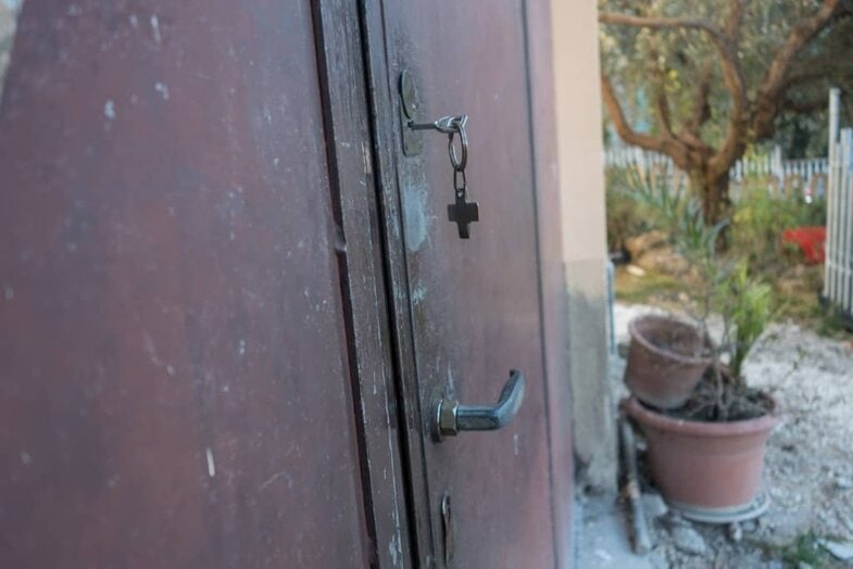 The key is always in the door to the garage where Italigente’s shoes are made. A great symbol to the new open Italigente.