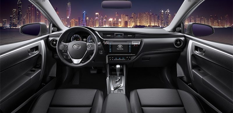 Tổng thể nội thất Corolla Altis