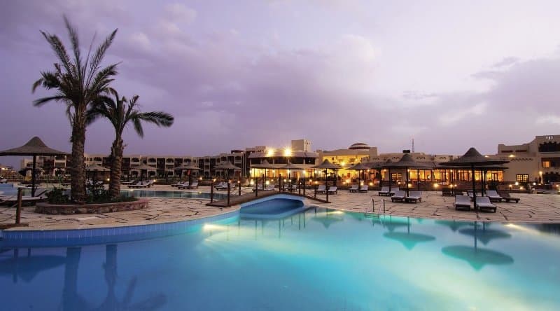Poolanlage & Hotelanlage vom Joli Beach Poolanlage & Hotelanlage vom Joli Beach