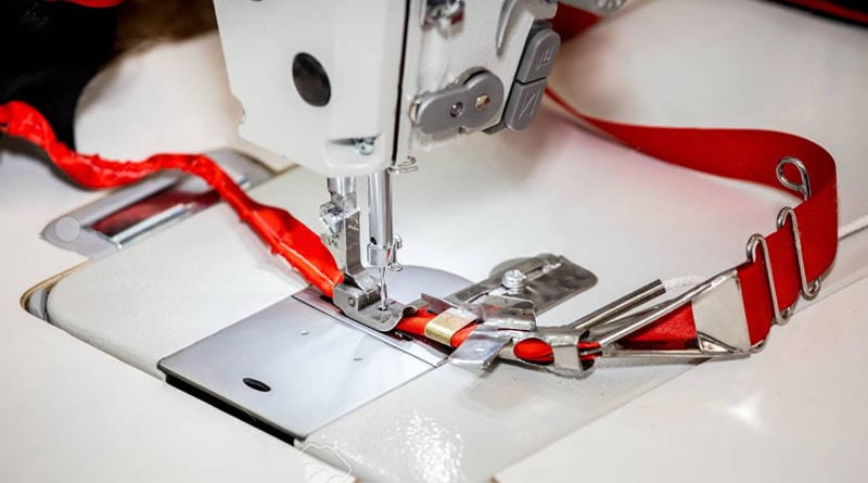 How to Lock Stitch on Sewing Machine