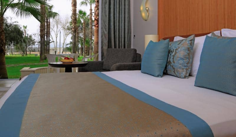 Beispiel im Zimmer im Geheimtipp in Alanya das LABRANDA Alantur Resort mit über 96%Beispiel im Zimmer im Geheimtipp in Alanya das LABRANDA Alantur Resort mit über 96% positiver Bewertung positiver Bewertung Beispiel im Zimmer im Geheimtipp in Alanya das LABRANDA Alantur Resort mit über 96%Beispiel im Zimmer im Geheimtipp in Alanya das LABRANDA Alantur Resort mit über 96% positiver Bewertung positiver Bewertung