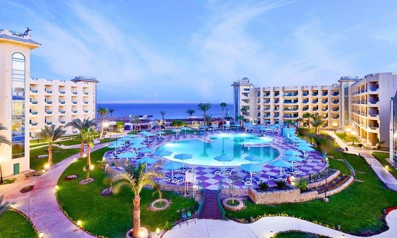 Hotelanlage vom günstigen 4 Sterne Hotel im Ferienort in Ägypten Hotelanlage vom günstigen 4 Sterne Hotel im Ferienort in Ägypten