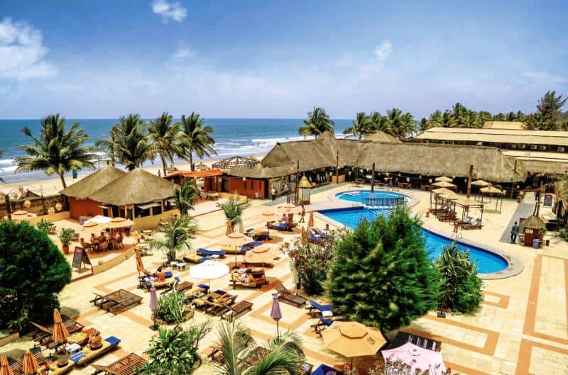 Badelandschaft vom 4 Sterne Hotel am Kotu Beach Badelandschaft vom 4 Sterne Hotel am Kotu Beach