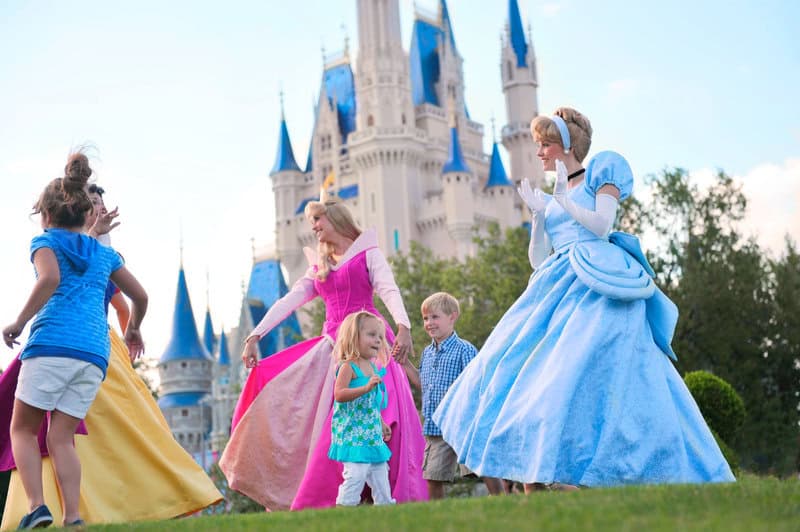Disneyland Paris Karten und Hotel buchen günstig ab 79,50€ inkl. Frühstück Disneyland Paris Karten und Hotel buchen günstig ab 79,50€ inkl. Frühstück