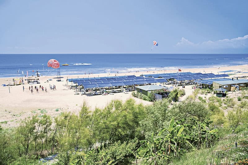 Hoteleigener Sandstrand Hoteleigener Sandstrand