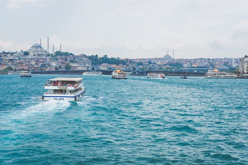 Vorallem eine Halbtagestour am Bosporus als Schiffahrt ist das Highlight einer Städtereise Vorallem eine Halbtagestour am Bosporus als Schiffahrt ist das Highlight einer Städtereise