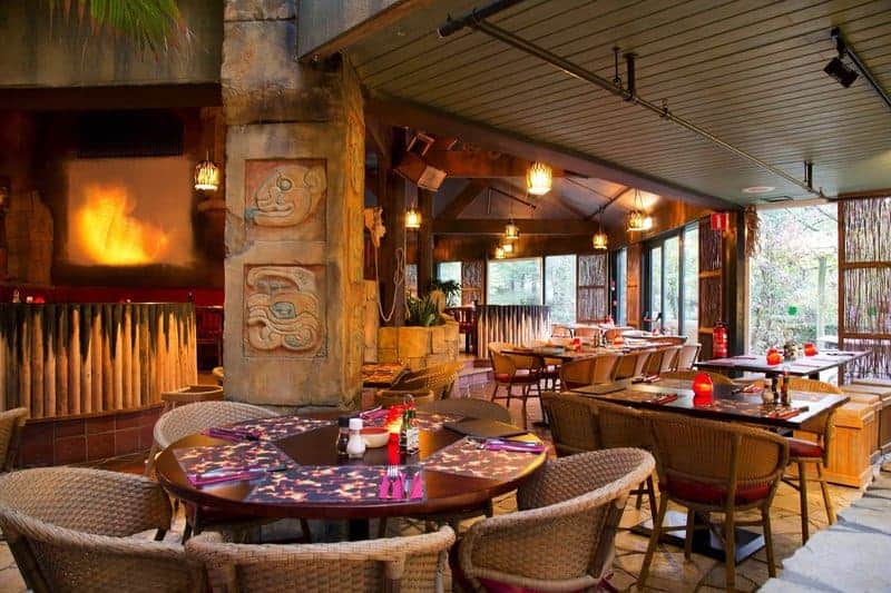 Eines der Restaurants im Market Dome Eines der Restaurants im Market Dome