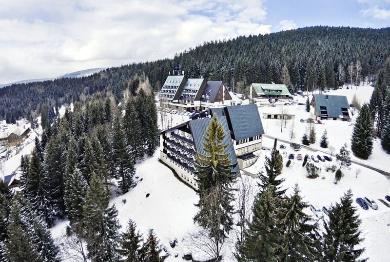 Pytolun Wellness Hotel 4 Sterne Riesengebirge von oben Pytolun Wellness Hotel 4 Sterne Riesengebirge von oben